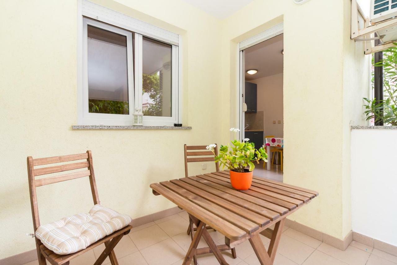 • Lungomare Beach Apartment Pula • Buitenkant foto