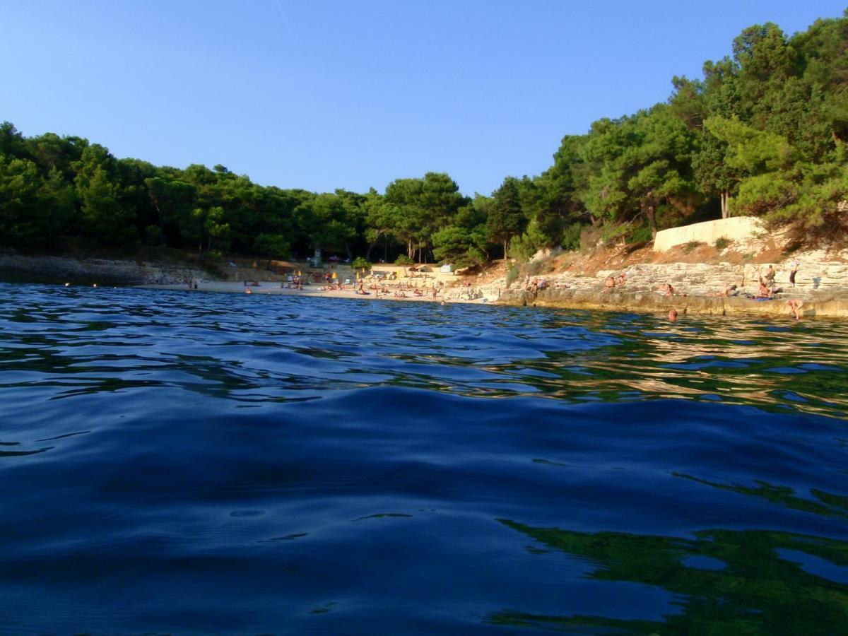 • Lungomare Beach Apartment Pula • Buitenkant foto