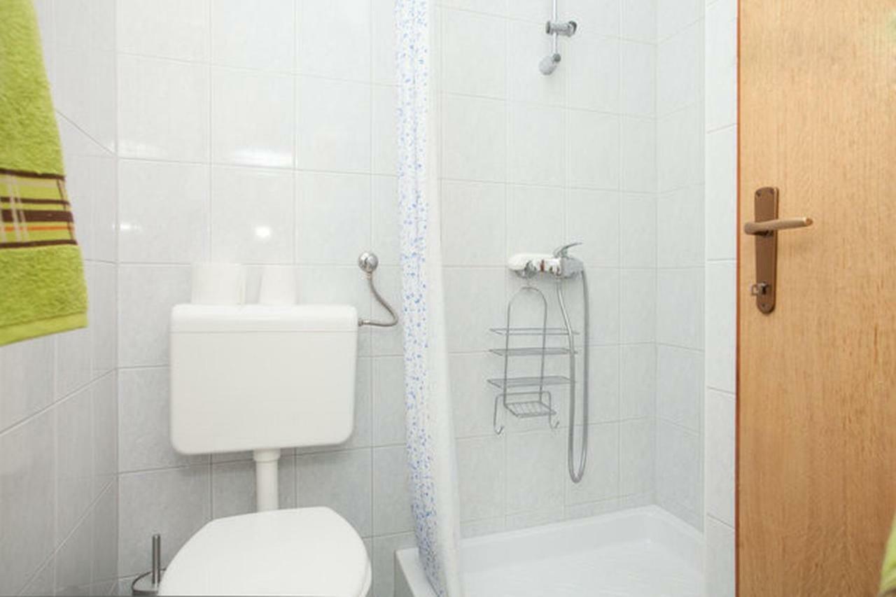 • Lungomare Beach Apartment Pula • Buitenkant foto